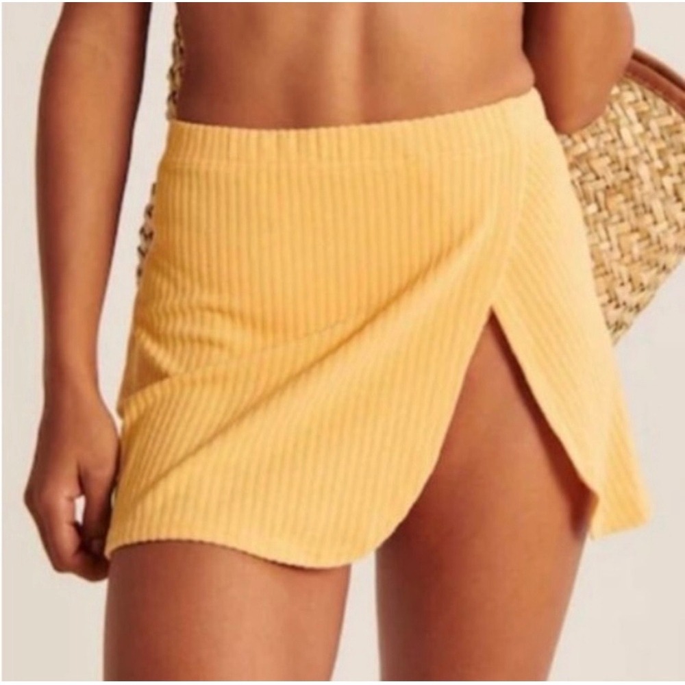 Abercrombie & Fitch Yellow Terry Skirt Swim Coverup Size Small